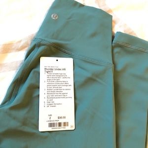 Lululemon Wunder Under high rise leggings
